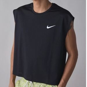 ❤️BUY 5 GET 3 FREE Nike UO Exclusive Cropped Swim Shirt,Color Black, S,M & L
